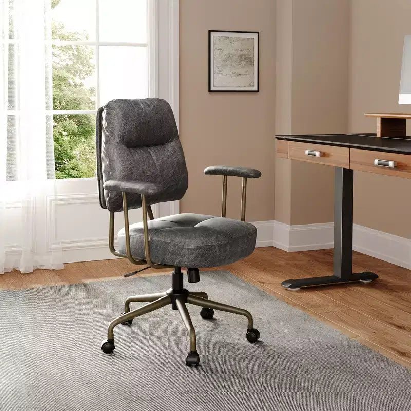 Chaise de bureau Becky en similicuir suédé