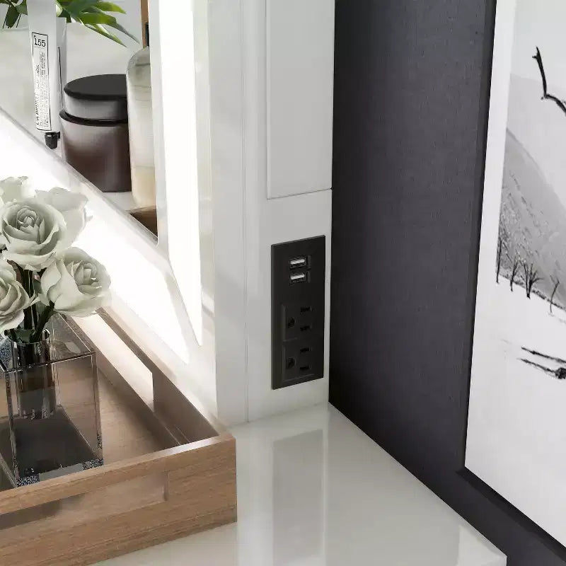 Miroir Contemporain Grayde avec Lumière LED et Prise USB Blanc Lumineux