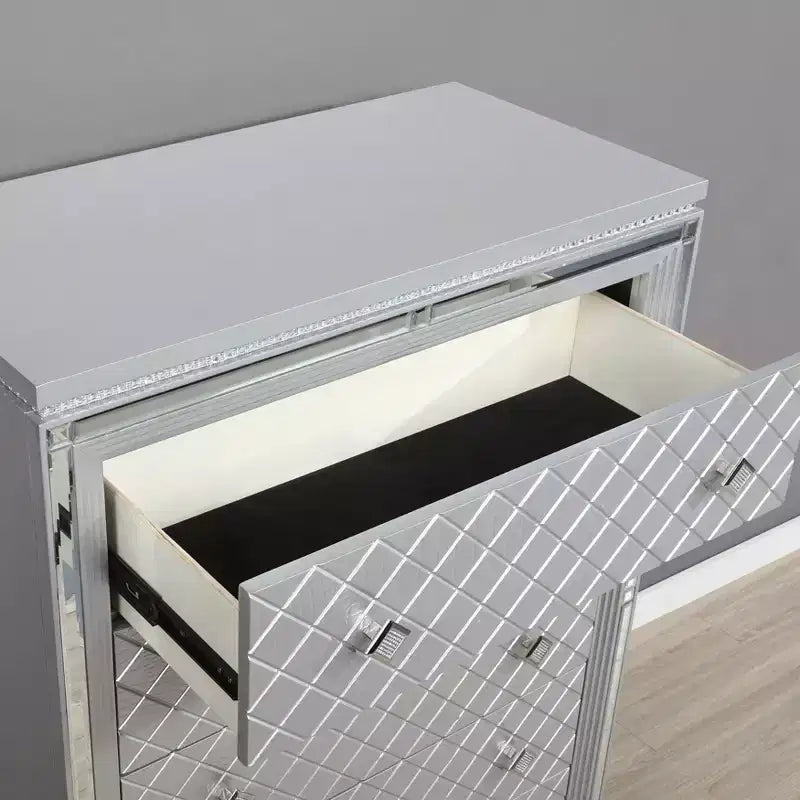 Commode 5 tiroirs Tenaya argentée